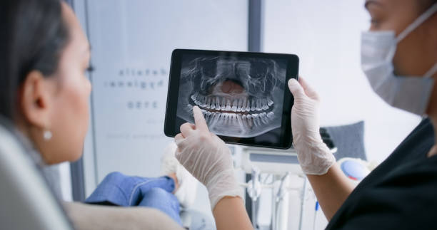 Licensed Tooth Extraction service in Madison Heights, MI - Smile Center Dentistry
